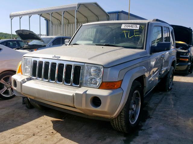 1J8HH48K98C233094 - 2008 JEEP COMMANDER SILVER photo 2
