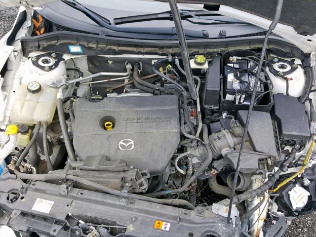 JM1BL1S65A1126583 - 2010 MAZDA 3 S WHITE photo 7