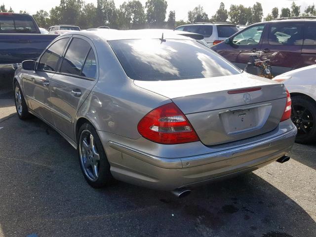 WDBUF56JX6A773735 - 2006 MERCEDES-BENZ E 350 GRAY photo 3