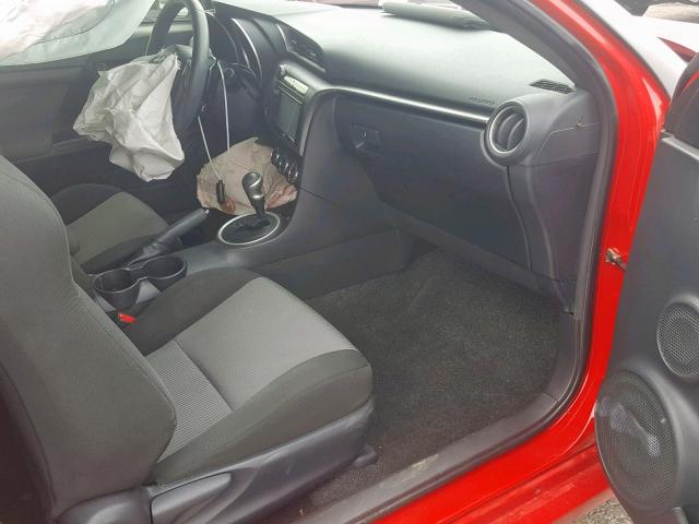 JTKJF5C7XGJ016972 - 2016 TOYOTA SCION TC 红色 照片 5