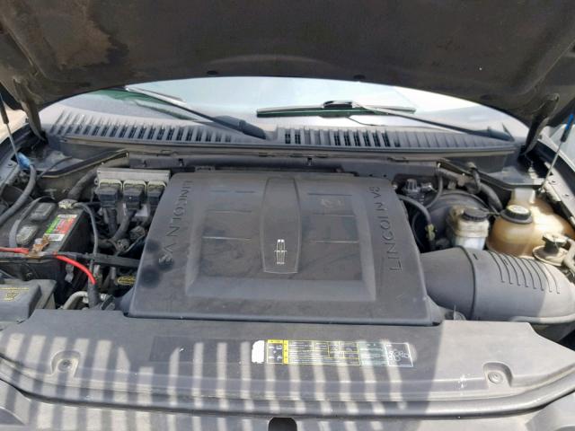 5LMFU27595LJ15741 - 2005 LINCOLN NAVIGATOR შავი ფოტო 7
