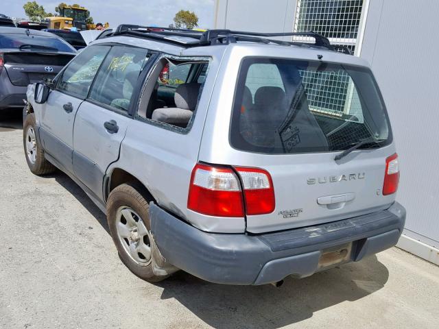 JF1SF63522G704914 - 2002 SUBARU FORESTER L SILVER photo 3