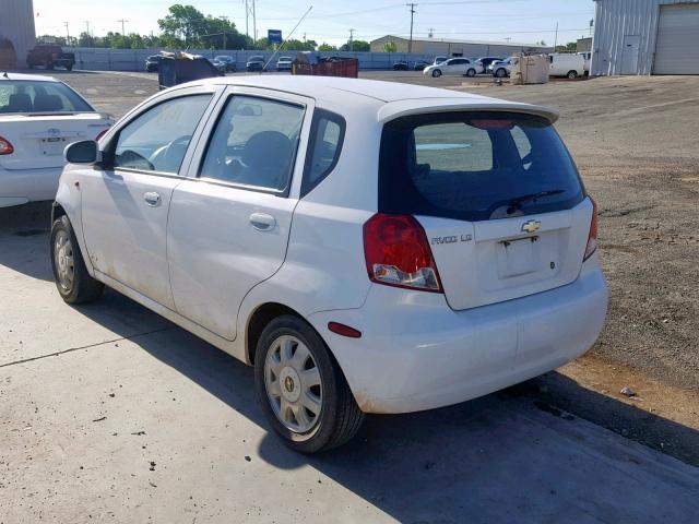 KL1TJ62654B185596 - 2004 CHEVROLET AVEO LS WHITE photo 3