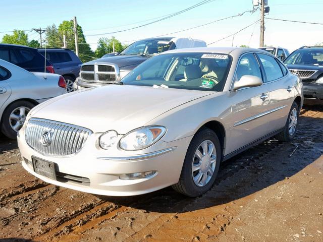 2G4WC582X81157986 - 2008 BUICK LACROSSE C TAN photo 2