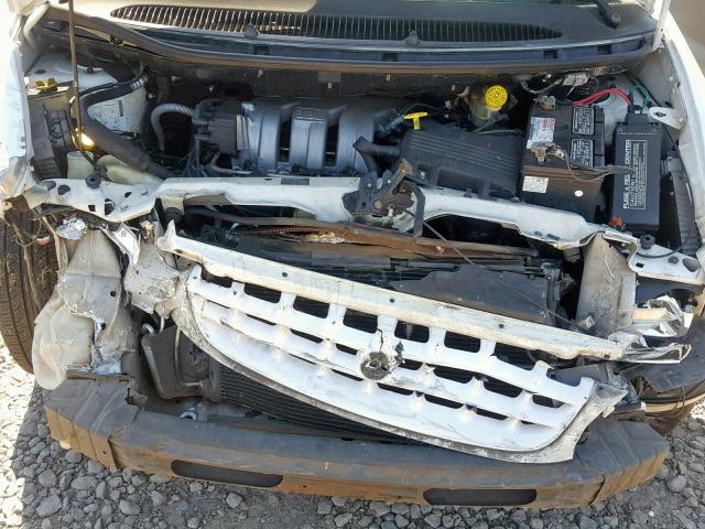 2P4GP45GXXR442822 - 1999 PLYMOUTH VOYAGER SE WHITE photo 7