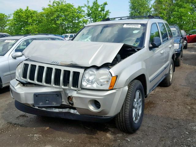 1J8GR48K27C560718 - 2007 JEEP GRAND CHER BEIGE photo 2