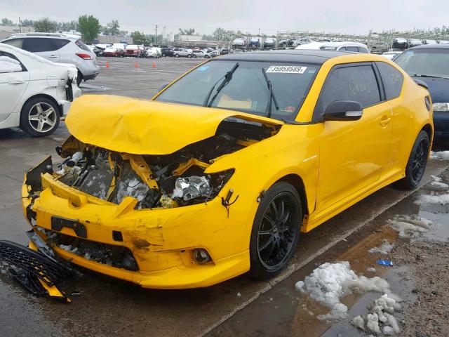 JTKJF5C70C3024593 - 2012 TOYOTA SCION TC ყვითელი ფოტო 2