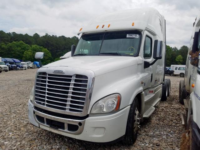 3AKJGLDVXESFF8057 - 2014 FREIGHTLINER CASCADIA 125  photo 2