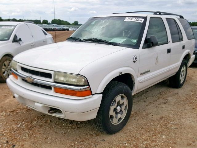 1GNDT13X93K174012 - 2003 CHEVROLET BLAZER WHITE photo 2