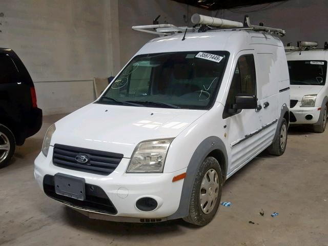 NM0LS7BN3DT135256 - 2013 FORD TRANSIT CO WHITE photo 2