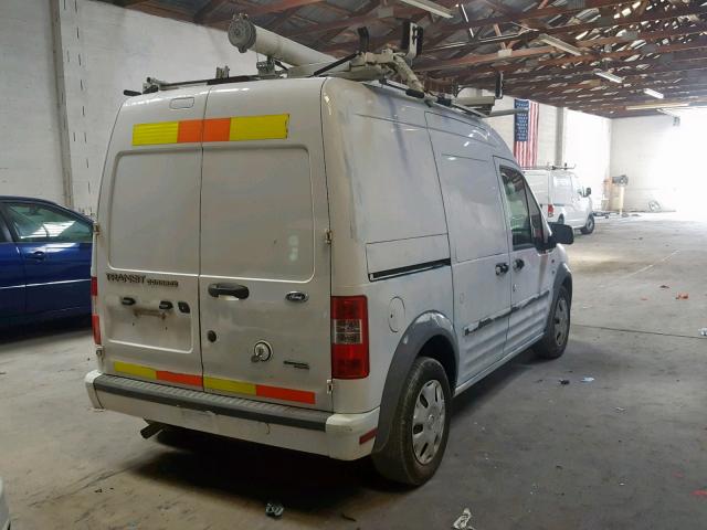 NM0LS7BN3DT135256 - 2013 FORD TRANSIT CO WHITE photo 4