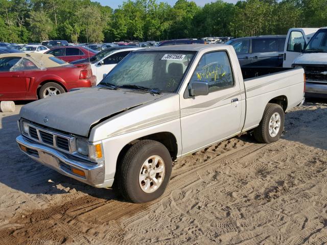 1N6SD11S0VC301146 - 1997 NISSAN TRUCK BASE SILVER photo 2