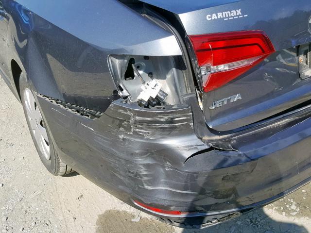 3VW2K7AJ6FM348164 - 2015 VOLKSWAGEN JETTA BASE GRAY photo 9