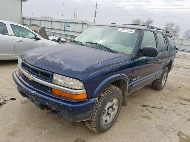 1GNDT13X63K102863 - 2003 CHEVROLET BLAZER  photo 2