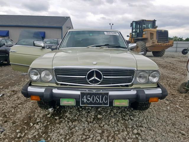 10702412028604 - 1980 MERCEDES-BENZ B GREEN photo 9