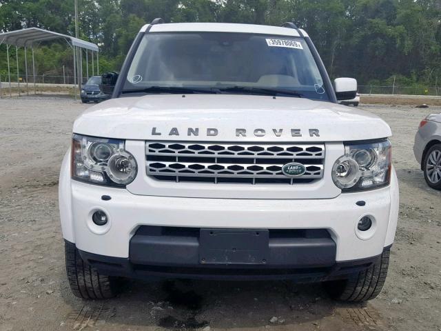 SALAG2D40BA557196 - 2011 LAND ROVER LR4 HSE WHITE photo 9