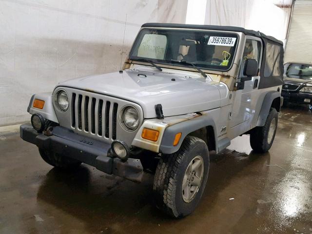 1J4FA49S54P803154 - 2004 JEEP WRANGLER / GRAY photo 2