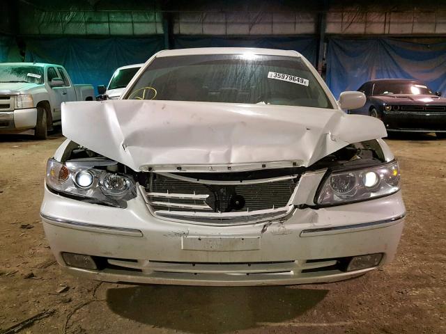 KMHFC46FX6A092916 - 2006 HYUNDAI AZERA SE WHITE photo 9