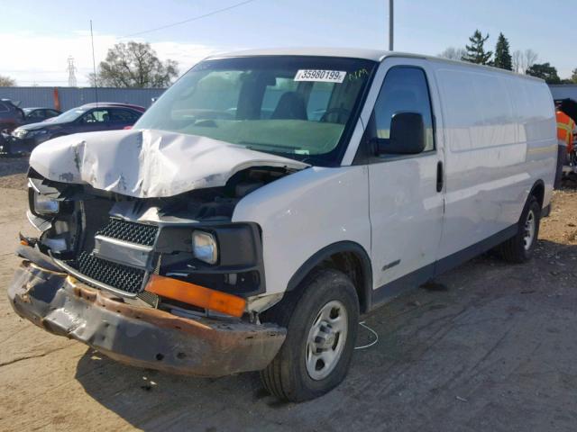 1GCFG29X051182155 - 2005 CHEVROLET EXPRESS G2 WHITE photo 2