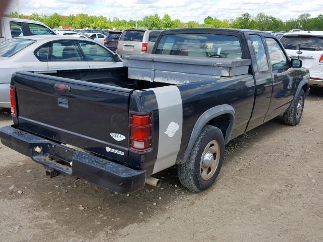 1B7GL23X3SW939816 - 1995 DODGE DAKOTA BLACK photo 4