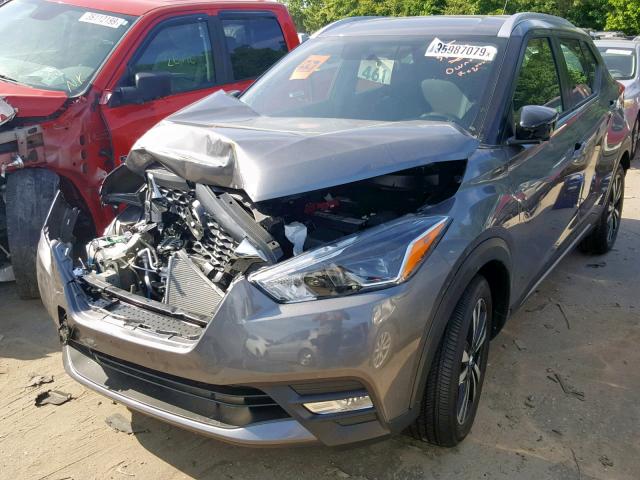 3N1CP5CU7JL520451 - 2018 NISSAN KICKS S GRAY photo 2