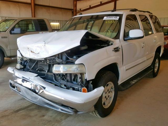 1GNEC13Z34R286822 - 2004 CHEVROLET TAHOE C150 WHITE photo 2