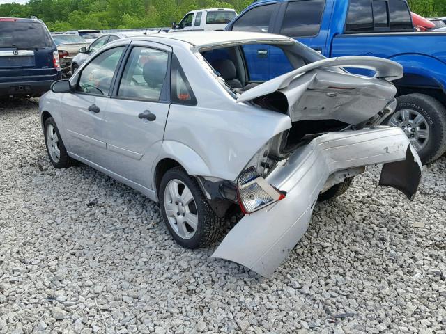 1FAHP34N87W299529 - 2007 FORD FOCUS ZX4 SILVER photo 3