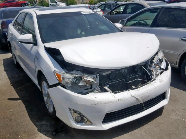 4T1BD1FK5EU108136 - 2014 TOYOTA CAMRY HYBR WHITE photo 1