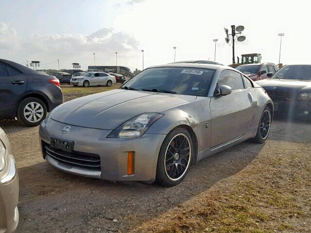 JN1AZ34D26M307909 - 2006 NISSAN 350Z COUPE GRAY photo 2