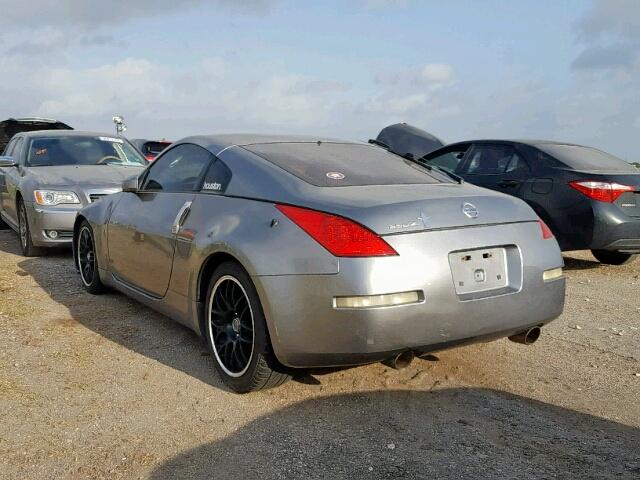 JN1AZ34D26M307909 - 2006 NISSAN 350Z COUPE GRAY photo 3