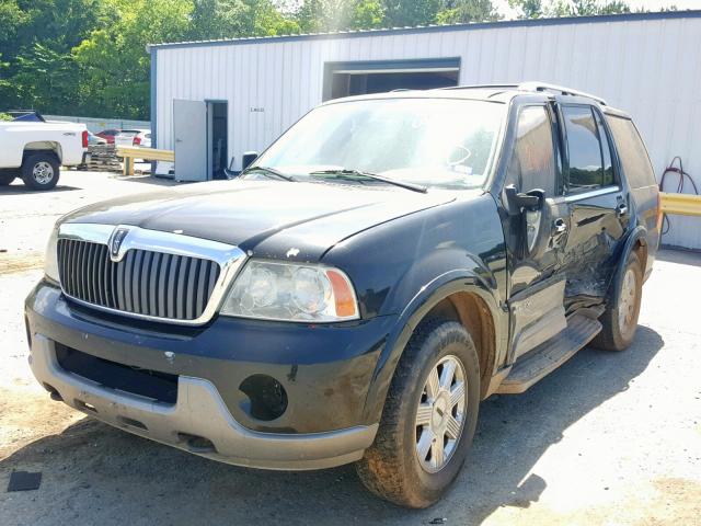 5LMFU27R64LJ08232 - 2004 LINCOLN NAVIGATOR BLACK photo 2