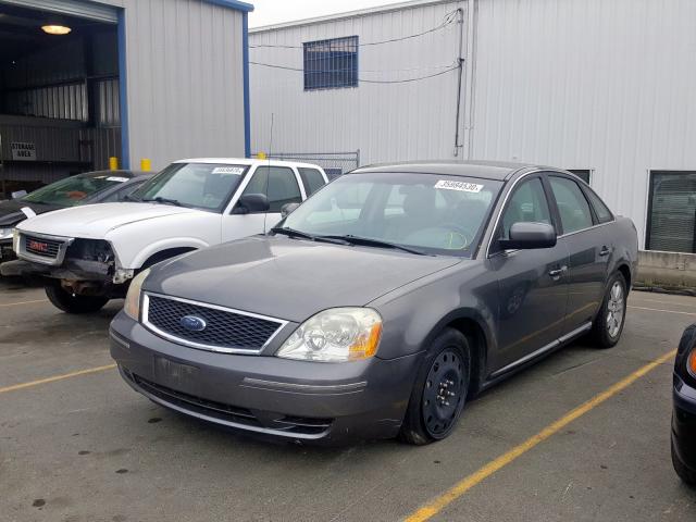 1FAHP23166G172943 - 2006 FORD FIVE HUNDRED SE  photo 2
