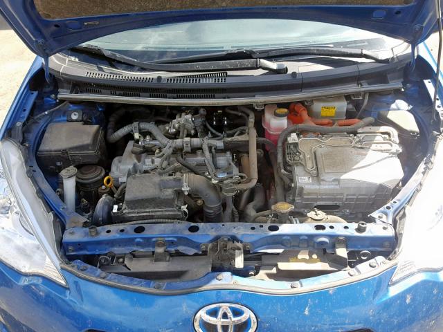 JTDKDTB39D1058095 - 2013 TOYOTA PRIUS C BLUE photo 7