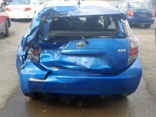 JTDKDTB39D1058095 - 2013 TOYOTA PRIUS C BLUE photo 9