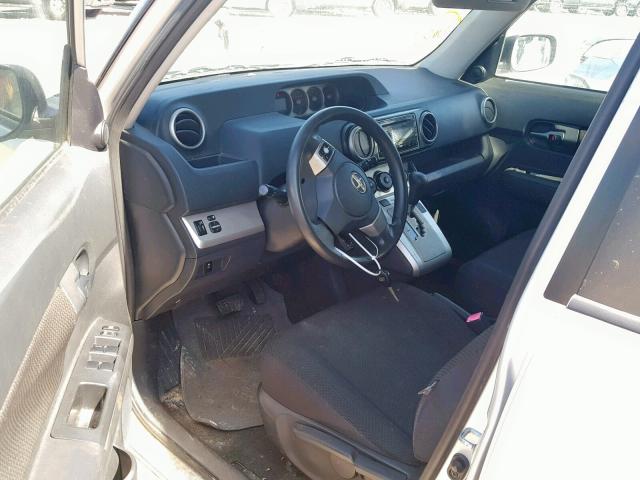 JTLKE50E791088642 - 2009 TOYOTA SCION XB 银色 照片 9