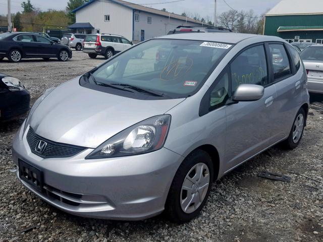 JHMGE8G32DC075364 - 2013 HONDA FIT SILVER photo 2