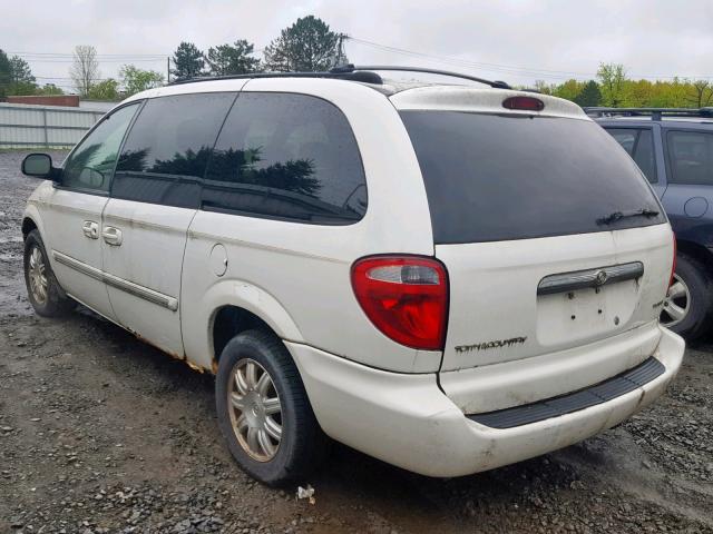 2C8GP54L14R617686 - 2004 CHRYSLER TOWN & COU WHITE photo 3