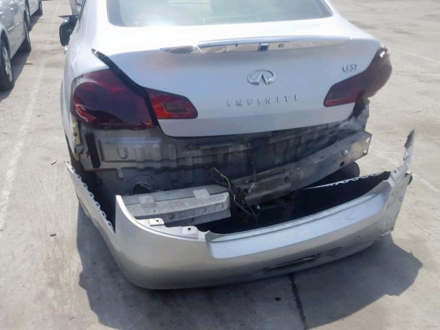 JN1CV6APXAM403364 - 2010 INFINITI G37 BASE SILVER photo 9