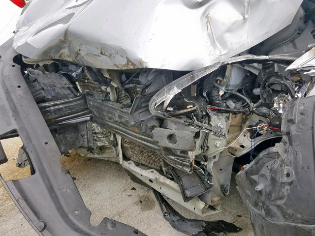 3N1AB7AP2DL740423 - 2013 NISSAN SENTRA SILVER photo 9