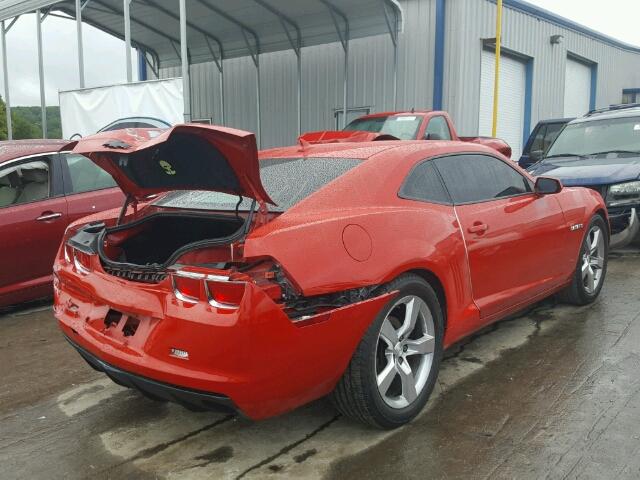 2G1FA1ED9B9143930 - 2011 CHEVROLET CAMARO LS RED photo 4