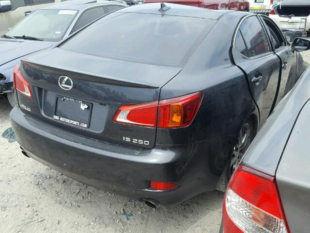 JTHBK262395105914 - 2009 LEXUS IS 250 GRAY photo 4