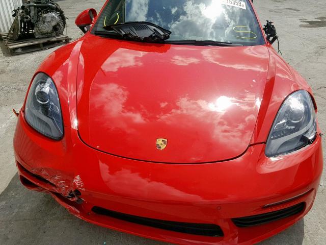 WP0AB2A82JK278094 - 2018 PORSCHE CAYMAN S RED photo 7