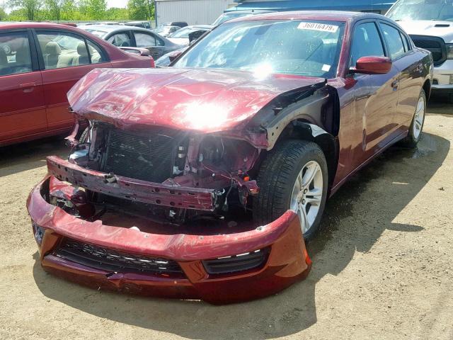 2C3CDXBG0HH517542 - 2017 DODGE CHARGER SE MAROON photo 2