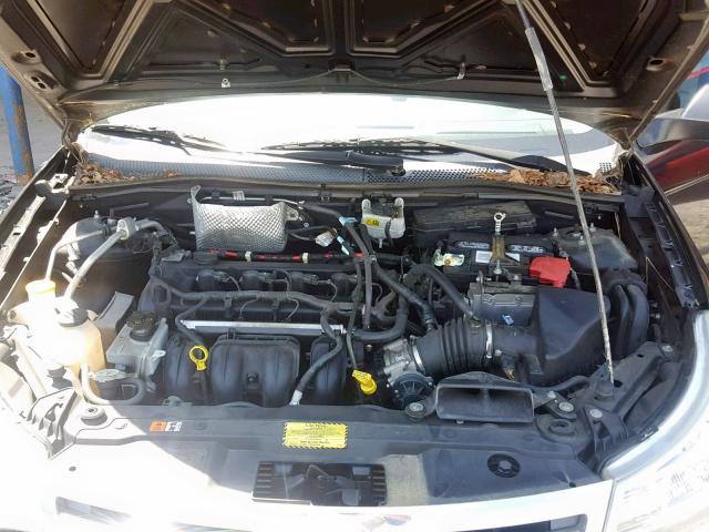 1FAHP32N58W154520 - 2008 FORD FOCUS S/SE BLACK photo 7