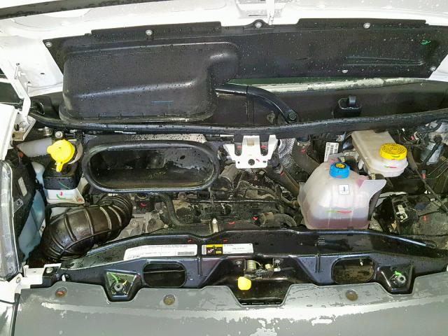 3C6URVJG5JE148340 - 2018 RAM PROMASTER 白色 照片 7