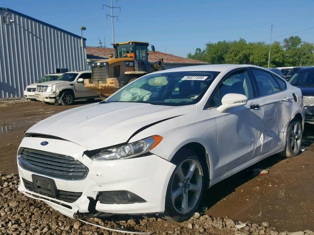 3FA6P0G70GR339656 - 2016 FORD FUSION S WHITE photo 2