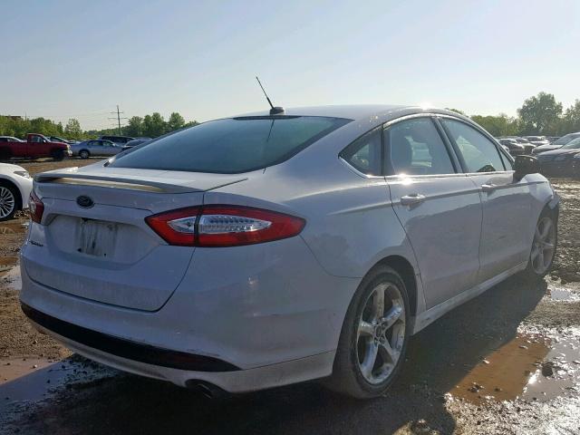 3FA6P0G70GR339656 - 2016 FORD FUSION S WHITE photo 4