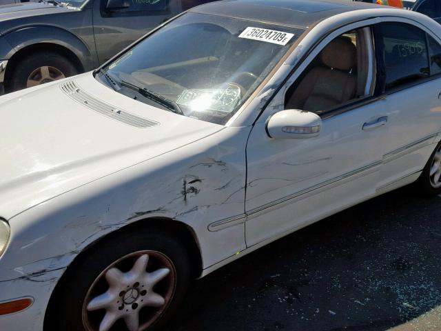 WDBRF61J34E017284 - 2004 MERCEDES-BENZ C 240 WHITE photo 9