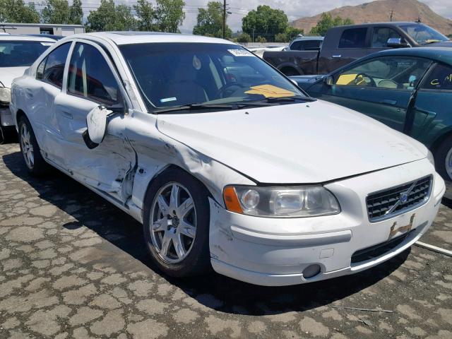 YV1RS592762542819 - 2006 VOLVO S60 2.5T WHITE photo 1