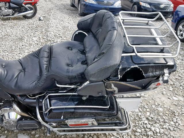 1HD1FCW123Y637982 - 2003 HARLEY-DAVIDSON FLHTCUI BLACK photo 6